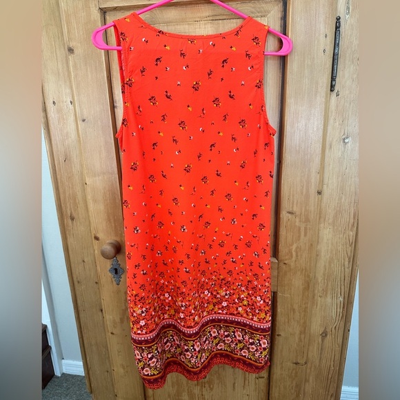🎉Old Navy Pullover Sleeveless Red Floral Dress With Tassles at Neck Size Small - Picture 2 of 7